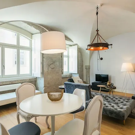 Almaria - Da Corte | Chiado